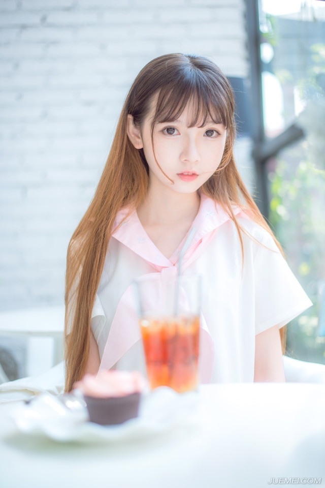 想到这里，诸葛亮眉头不禁蹙起来，如果真是如此的话，就得好生安排一番，尽量避免双方的冲突。